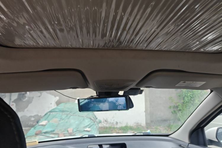Used Baojun 360 2019 1.5L CVT Luxury Model China VI Emission Standard Headliner