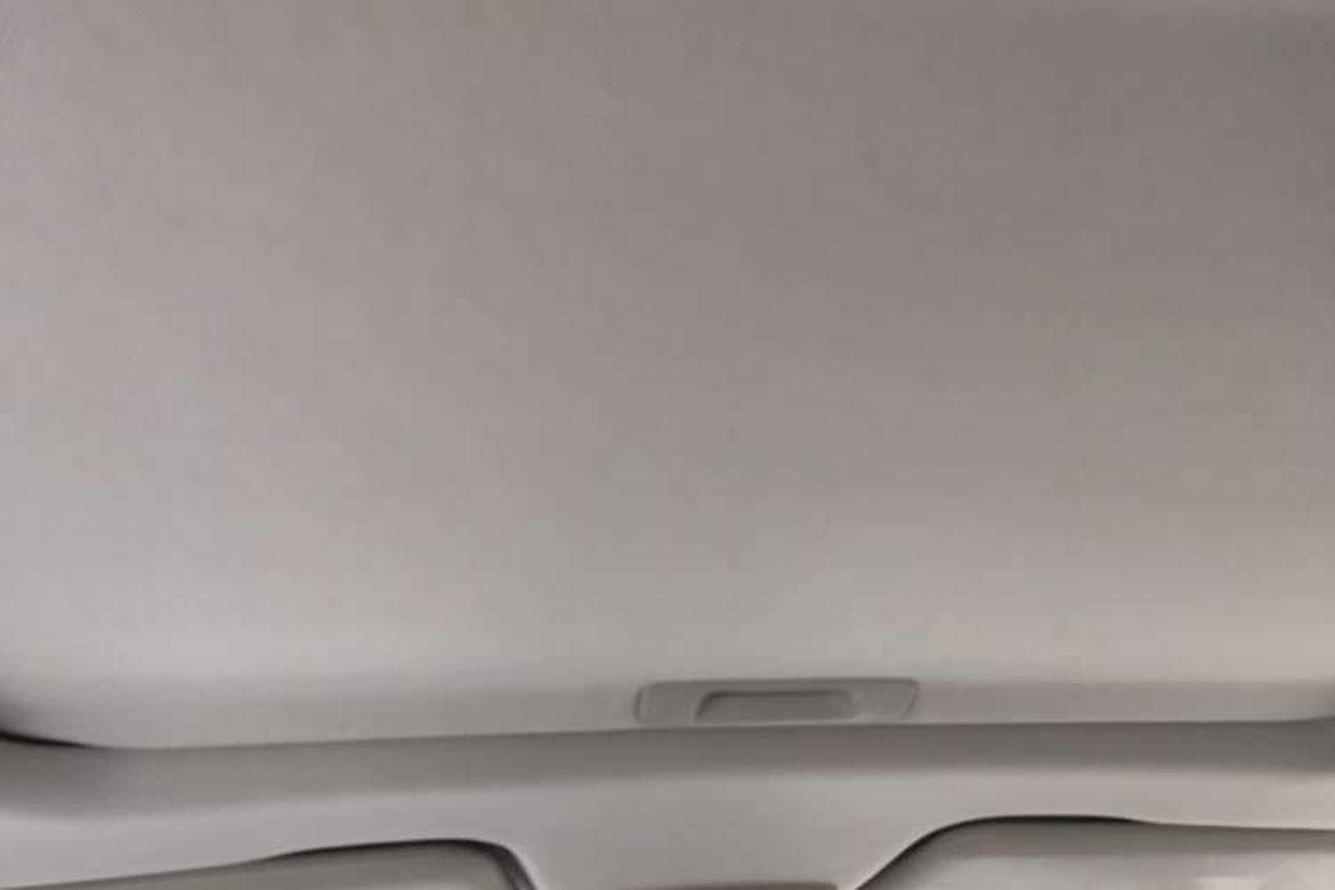 Used Baojun 360 2019 1.5L CVT Luxury Model China VI Emission Standard Headliner