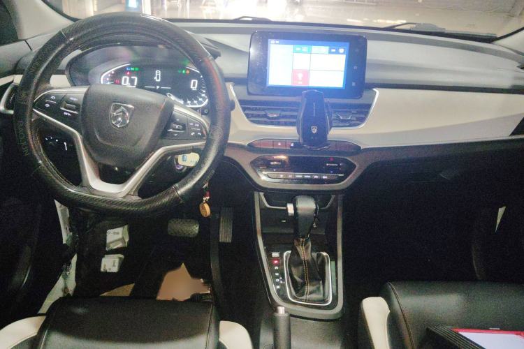 Used Baojun 360 2019 1.5L CVT Luxury Model China VI Emission Standard Interior 2