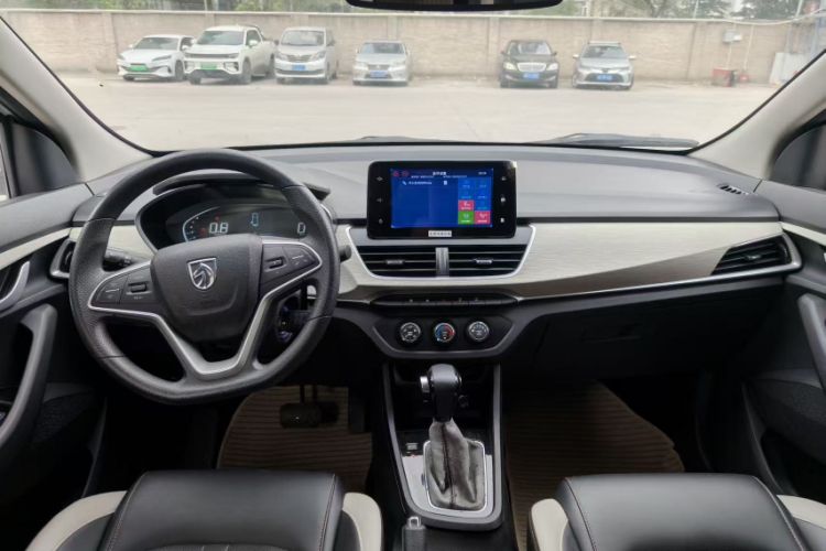 Used Baojun 360 2019 1.5L CVT Elite Version China VI Interior 2