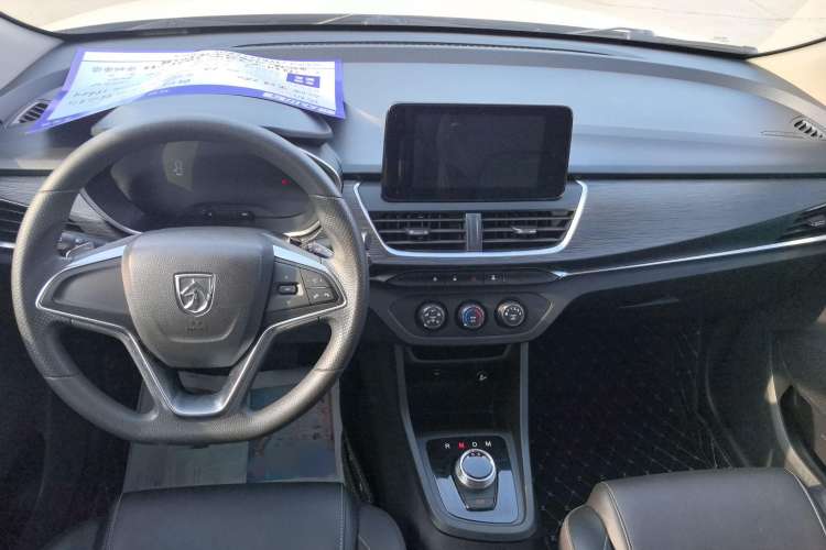 Used Baojun 360 2019 1.5L Automatic Elite Version China VI Interior 3
