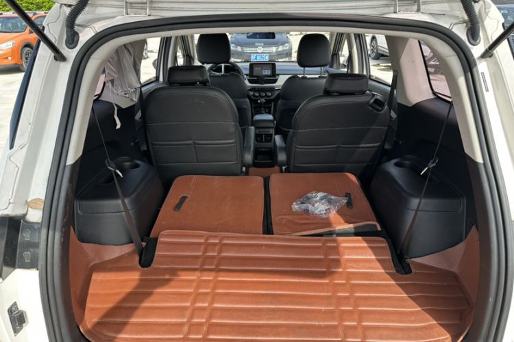 Used Baojun 360 2019 1.5L CVT Elite Version China VI Interior 7
