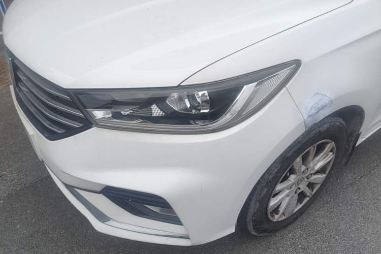 Used Baojun 360 2019 1.5L Automatic Elite Version China VI Left Front Headlight