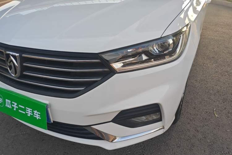 Used Baojun 360 2019 1.5L Manual Elite Version China VI Left Front Headlight