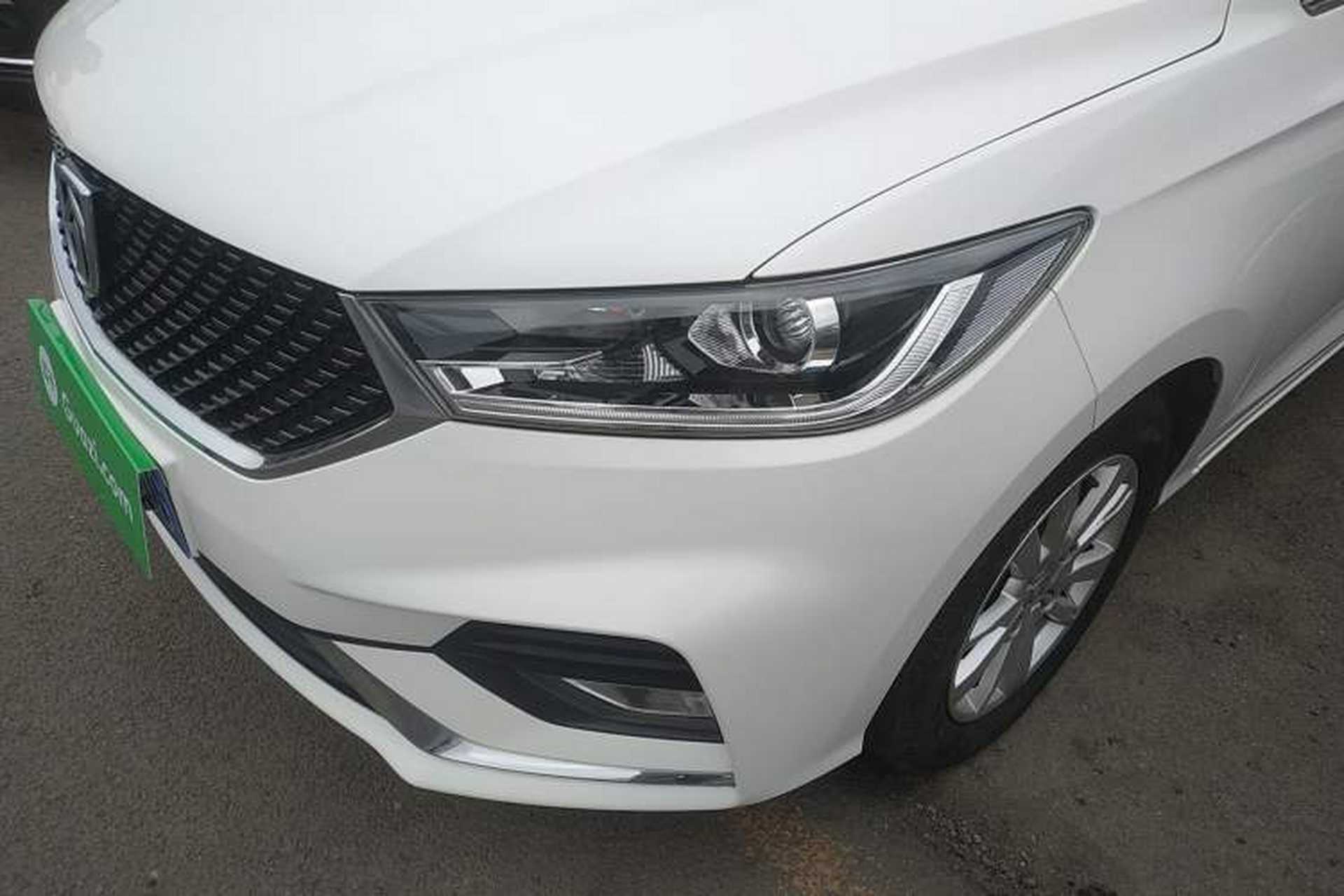 Used Baojun 360 2019 1.5L CVT Elite Version China VI Left Front Headlight