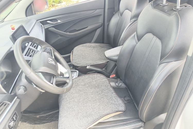 Used Baojun 360 2019 1.5L CVT Elite Version China VI Left Front Seat