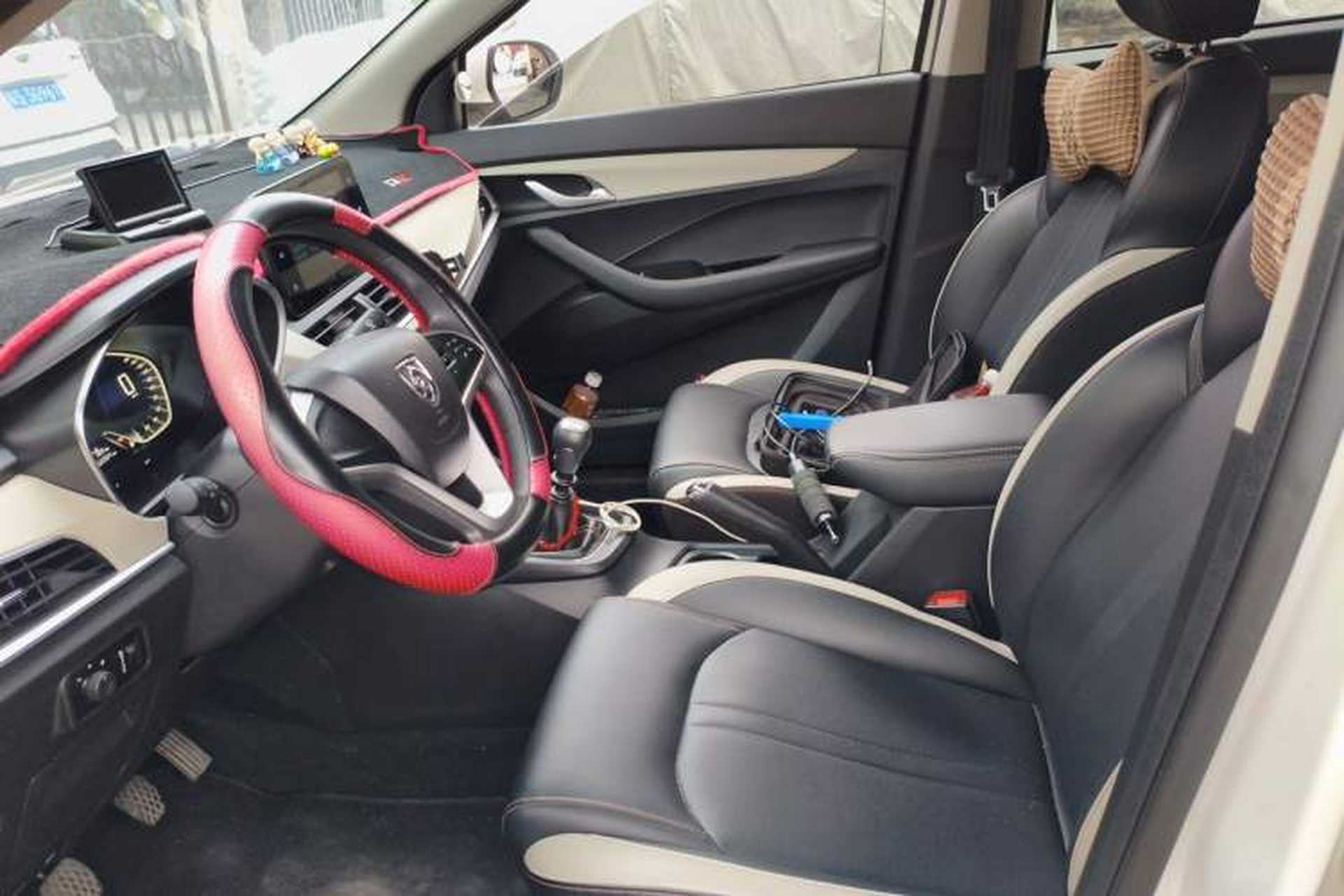 Used Baojun 360 2019 1.5L Manual Elite Version China VI Left Front Seat