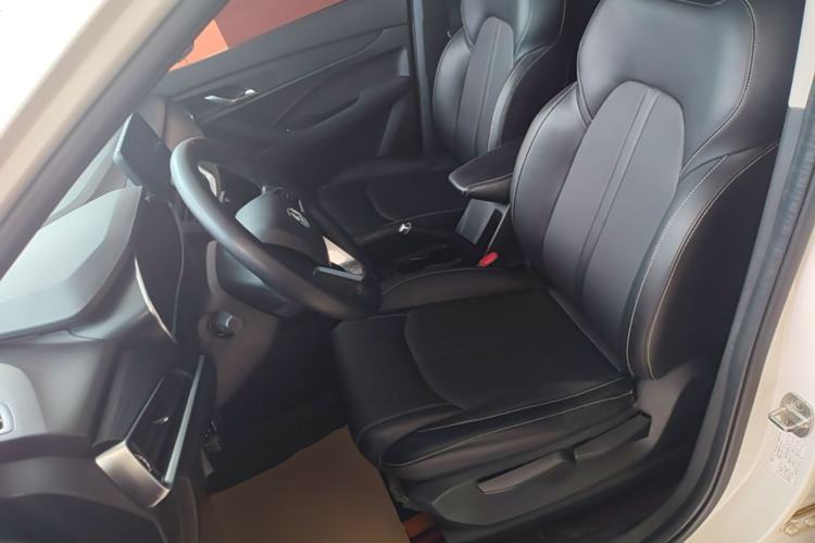 Used Baojun 360 2019 1.5L Manual Elite Version China VI Left Front Seat