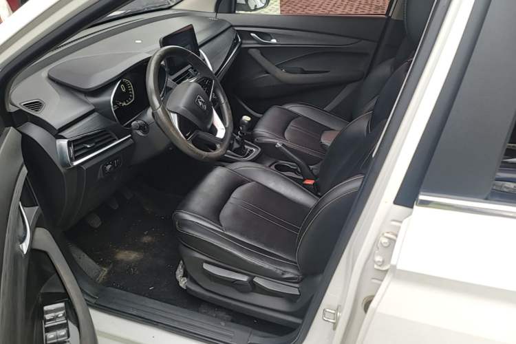 Used Baojun 360 2019 1.5L Manual Elite Version China VI Left Front Seat