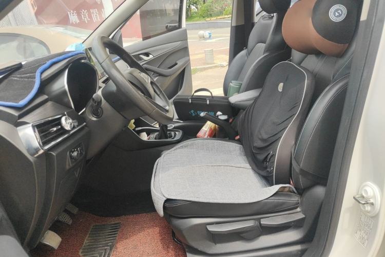 Used Baojun 360 2019 1.5L Manual Elite Version China VI Left Front Seat