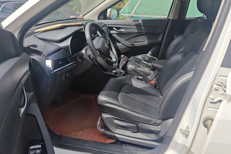 Used Baojun 360 2019 1.5L Automatic Elite Version China VI Left Front Seat