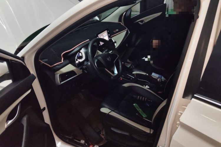 Used Baojun 360 2019 1.5L CVT Elite Version China VI Left Front Seat
