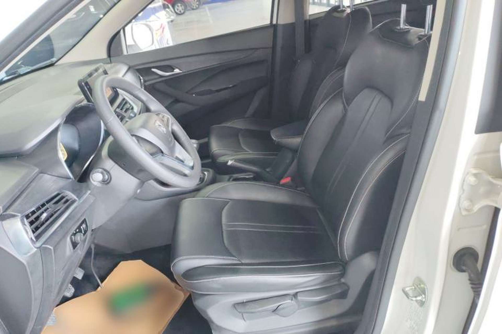 Used Baojun 360 2019 1.5L Manual Elite Version China VI Left Front Seat
