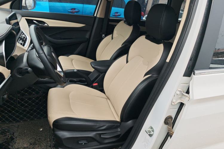 Used Baojun 360 2019 1.5L Manual Luxury Version China VI Left Front Seat