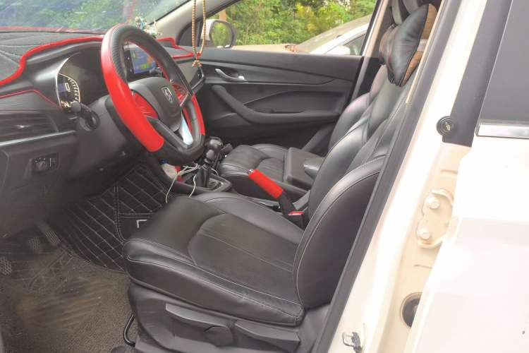 Used Baojun 360 2019 1.5L Manual Elite Version China VI Left Front Seat
