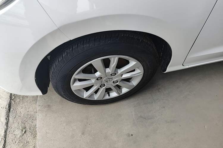 Used Baojun 360 2019 1.5L Automatic Elite Version China VI Left Front Wheel Hub