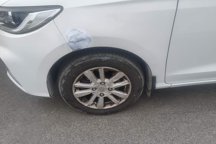 Used Baojun 360 2019 1.5L Automatic Elite Version China VI Left Front Wheel Hub