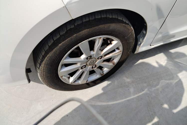 Used Baojun 360 2019 1.5L Manual Elite Version China VI Left Front Wheel Hub