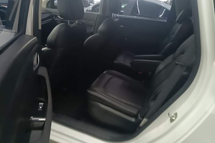 Used Baojun 360 2019 1.5L CVT Elite Version China VI Left Rear Seat