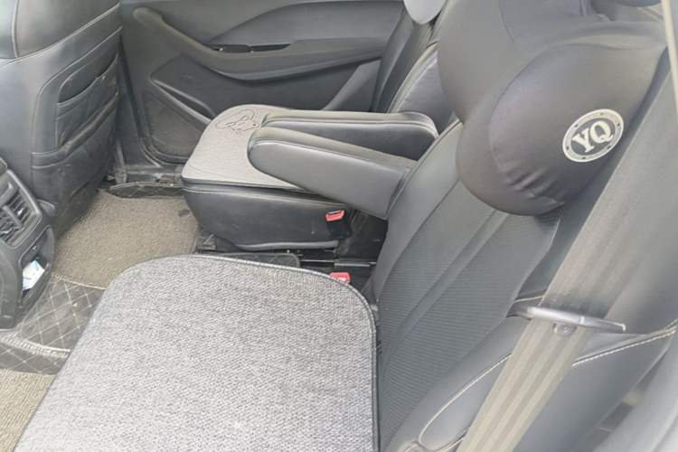 Used Baojun 360 2019 1.5L CVT Elite Version China VI Left Rear Seat