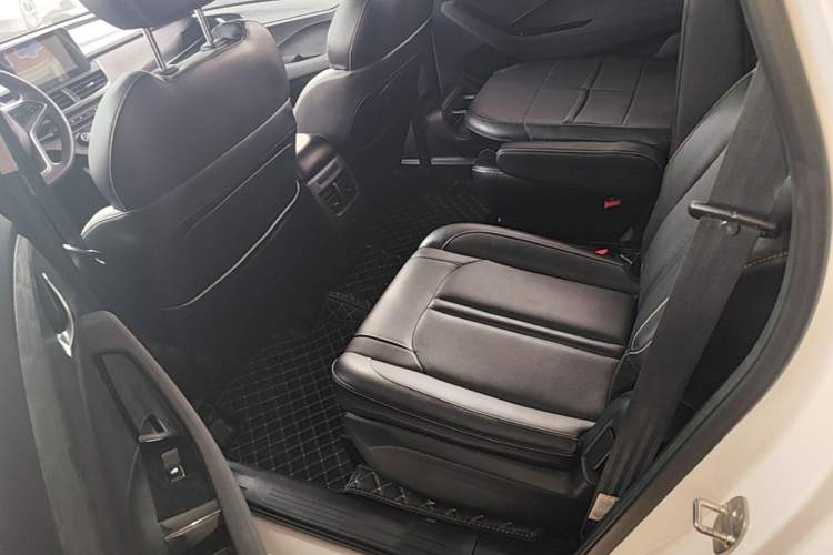 Used Baojun 360 2019 1.5L Automatic Elite Version China VI Left Rear Seat