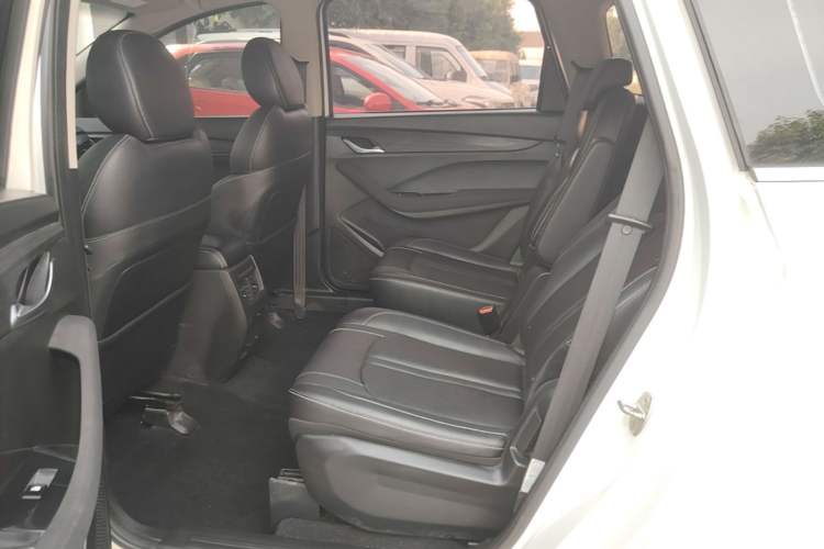 Used Baojun 360 2019 1.5L Manual Elite Version China VI Left Rear Seat