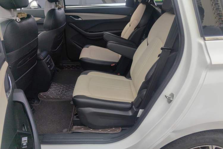 Used Baojun 360 2019 1.5L Manual Luxury Version China VI Left Rear Seat