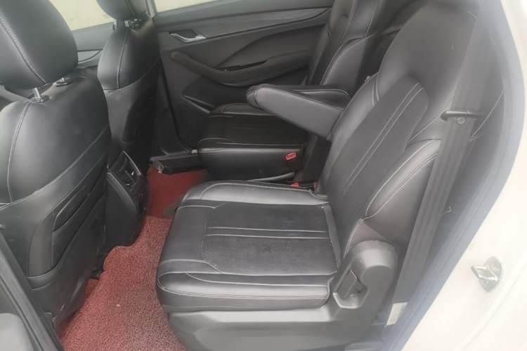 Used Baojun 360 2019 1.5L Automatic Elite Version China VI Left Rear Seat