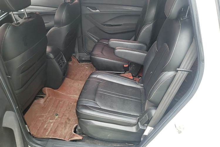 Used Baojun 360 2019 1.5L Manual Elite Version China VI Left Rear Seat