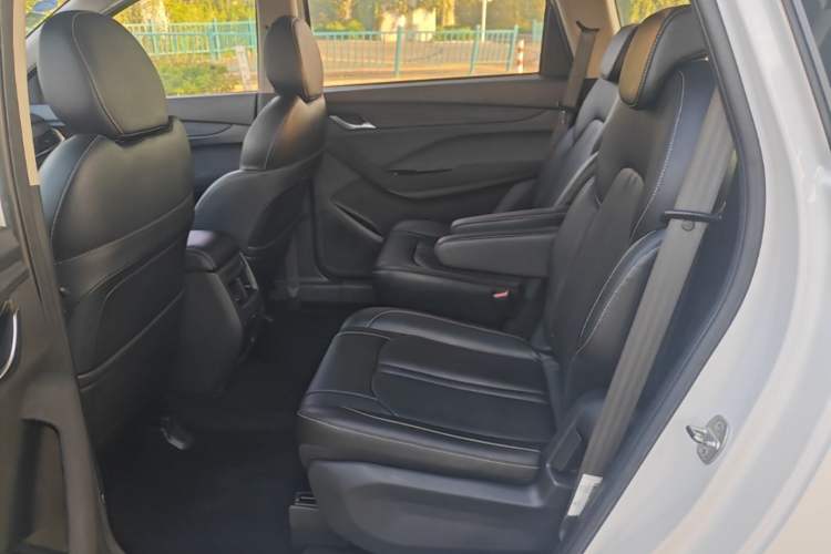 Used Baojun 360 2019 1.5L Manual Elite Version China VI Left Rear Seat