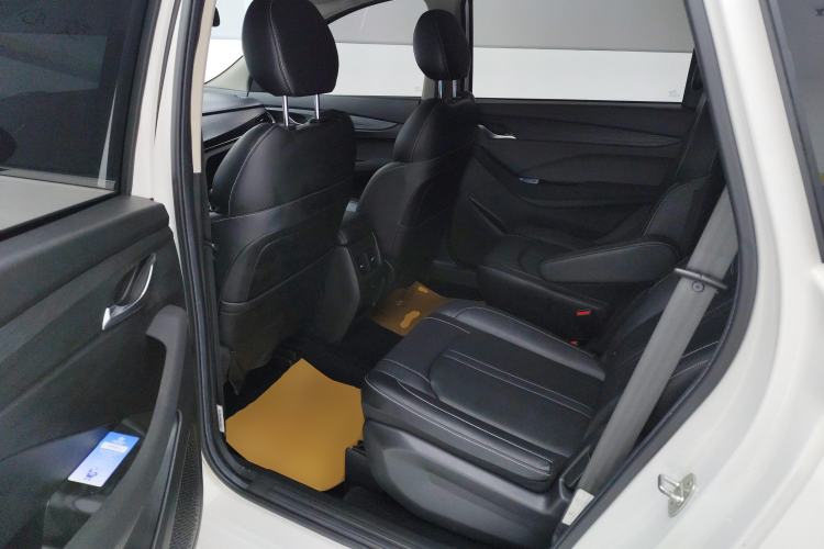 Used Baojun 360 2019 1.5L Manual Elite Version China VI Left Rear Seat
