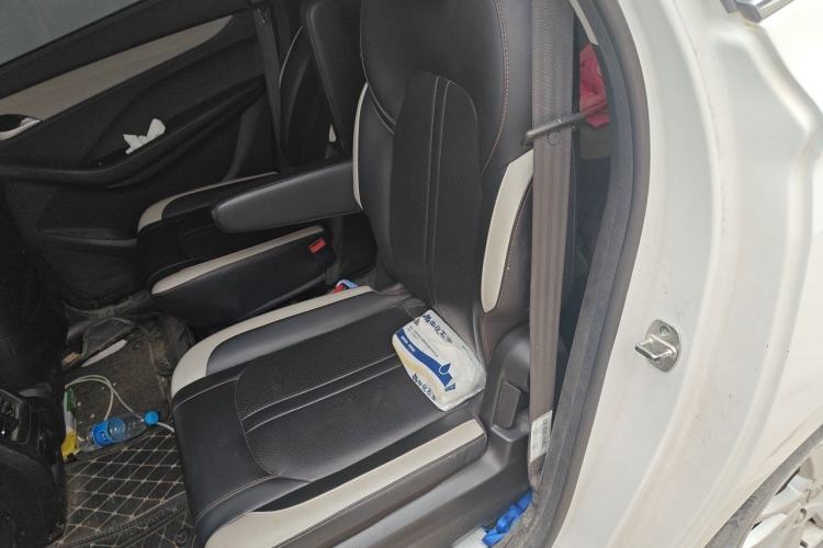 Used Baojun 360 2019 1.5L CVT Elite Version China VI Left Rear Seat