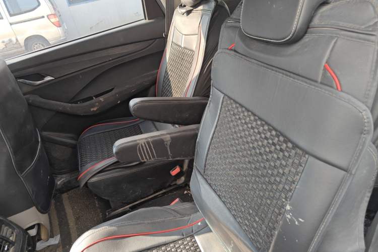 Used Baojun 360 2019 1.5L Manual Elite Version China VI Left Rear Seat