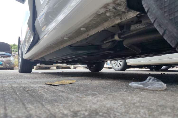Used Baojun 360 2019 1.5L CVT Elite Version China VI Left Side Sill