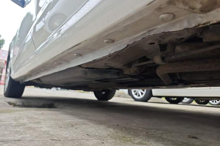 Used Baojun 360 2019 1.5L CVT Elite Version China VI Left Side Sill