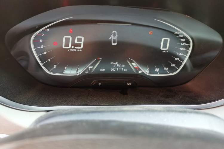 Used Baojun 360 2019 Revised Version 1.5L Manual Luxury Edition China VI Odometer Close Up