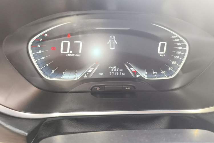 Used Baojun 360 2019 1.5L Manual Elite Version China VI Odometer Close Up