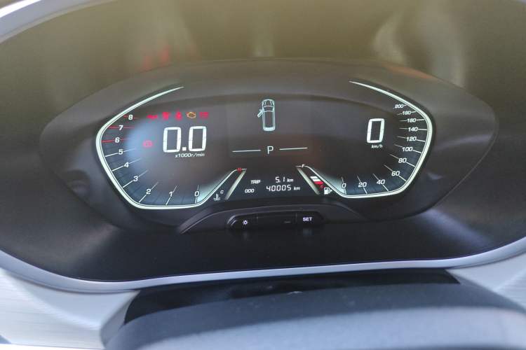 Used Baojun 360 2019 1.5L CVT Elite Version China VI Odometer Close Up