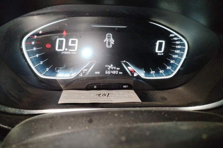 Used Baojun 360 2019 1.5L Manual Elite Version China VI Odometer Close Up