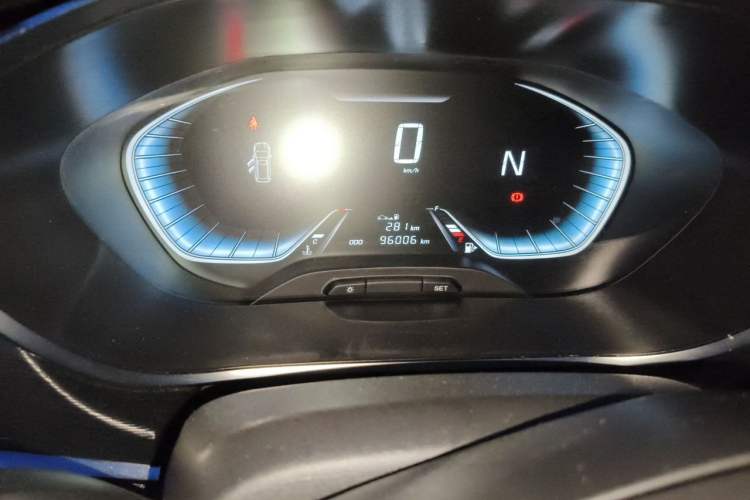 Used Baojun 360 2019 1.5L Automatic Elite Version China VI Odometer Close Up