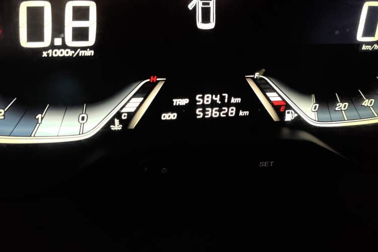 Used Baojun 360 2019 1.5L Manual Elite Version China VI Odometer Close Up