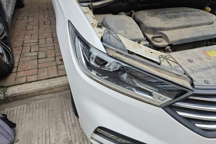 Used Baojun 360 2019 1.5L Automatic Elite Version China VI Right Front Headlight