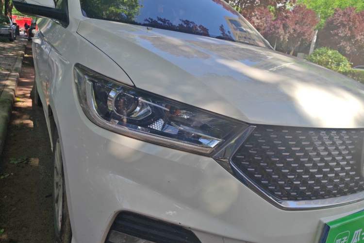 Used Baojun 360 2019 1.5L CVT Elite Version China VI Right Front Headlight
