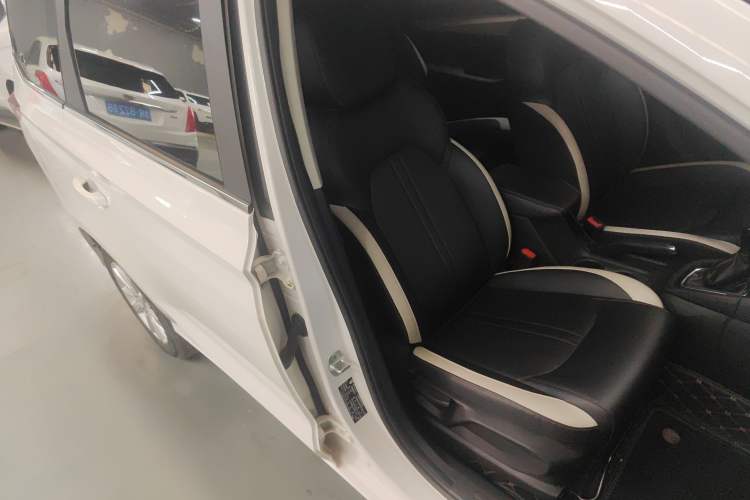Used Baojun 360 2019 1.5L CVT Elite Version China VI Right Front Seat
