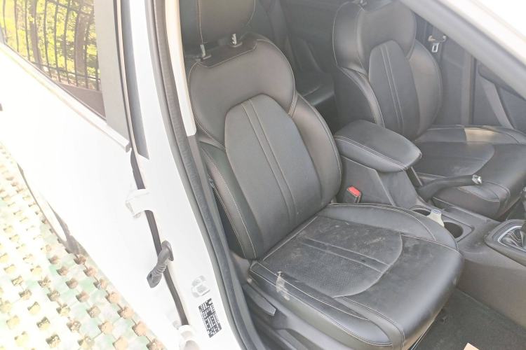 Used Baojun 360 2019 1.5L Manual Elite Version China VI Right Front Seat