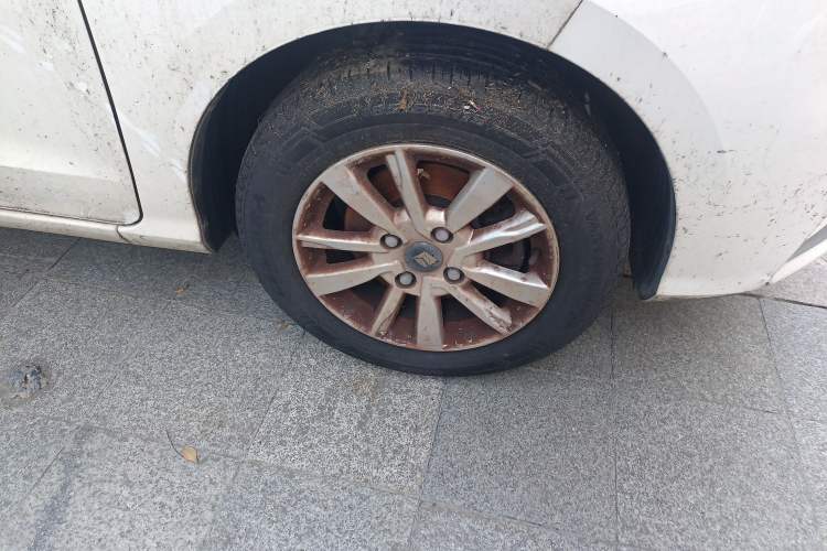 Used Baojun 360 2019 1.5L Manual Elite Version China VI Right Front Wheel Hub