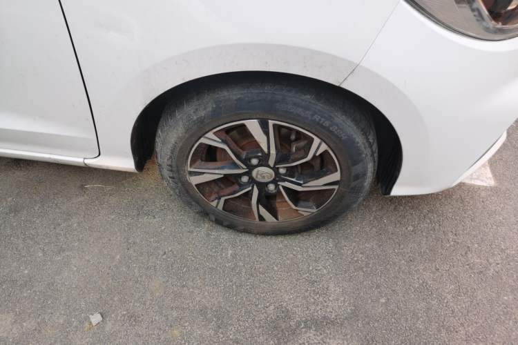 Used Baojun 360 2019 Revised Version 1.5L Manual Luxury Edition China VI Right Front Wheel Hub