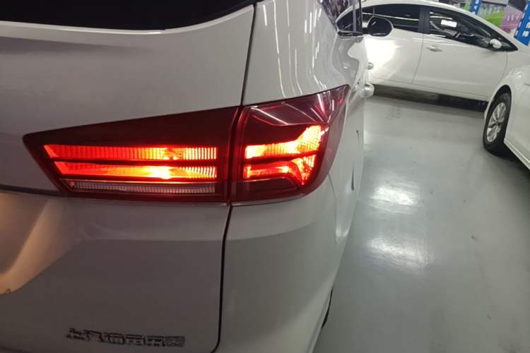 Used Baojun 360 2019 1.5L CVT Elite Version China VI Right Rear Taillight
