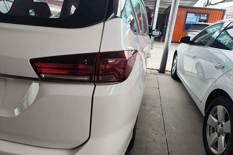 Used Baojun 360 2019 1.5L Automatic Elite Version China VI Right Rear Taillight