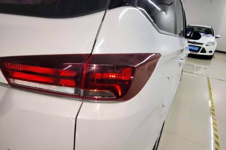 Used Baojun 360 2019 1.5L Automatic Elite Version China VI Right Rear Taillight